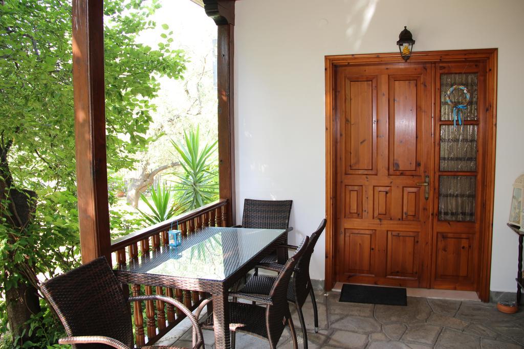 Patroudis House Daire Skala Rachoni  Oda fotoğraf